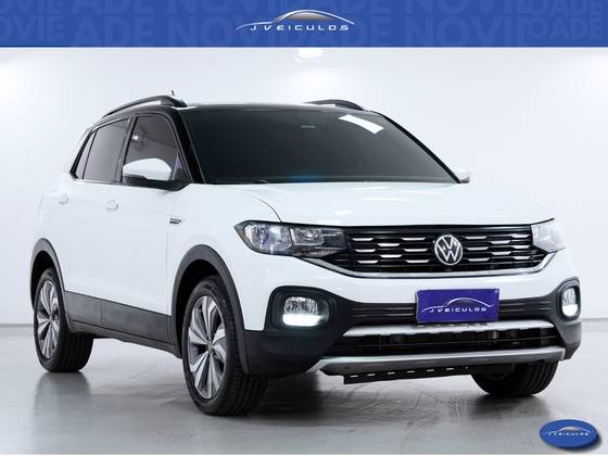 VOLKSWAGEN T-CROSS 1.0 200 TSI TOTAL FLEX COMFORTLINE AUTOMÁTICO VOLKSWAGEN T-CROSS 1.0 200 TSI TOTAL FLEX COMFORTLINE AUTOMÁTICO